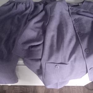 Alfred dunner 2 piece women's dress suit size 18W.